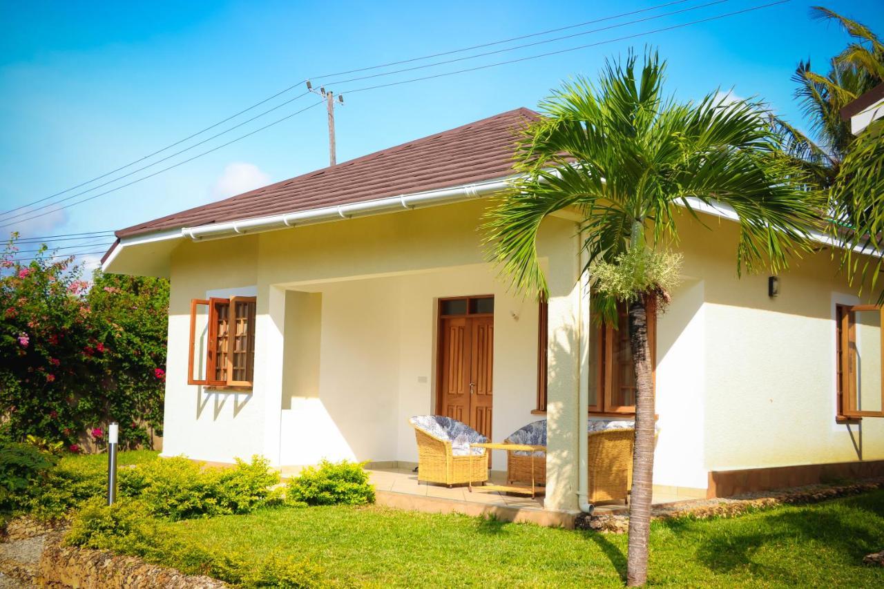 V-Szameitat Homes Diani Beach Exterior photo